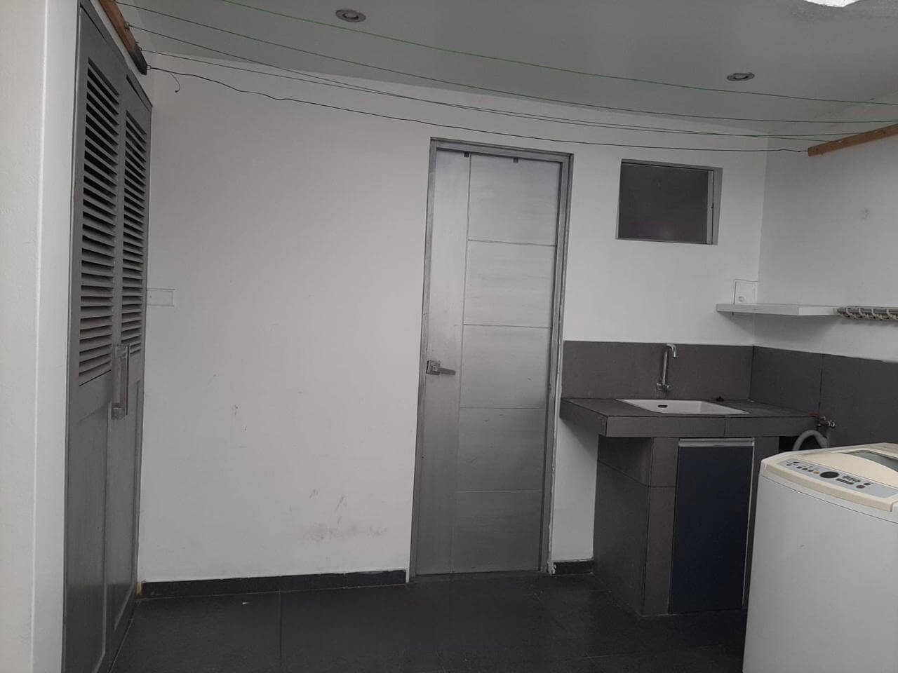 4f9265b5-ad0c-4305-a84c-3658ac7ba8f1